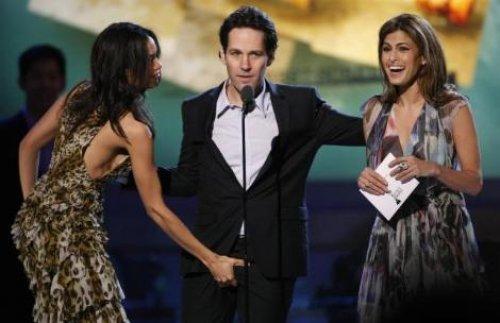Rosario Dawson ve Paul Rudd