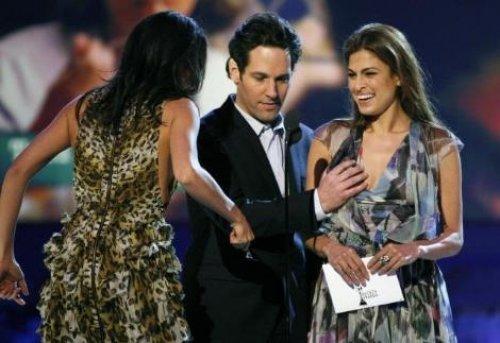 Rosario Dawson ve Paul Rudd