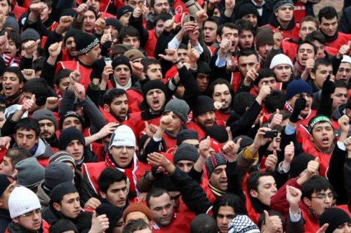 Erbakan'ın naaşı İstanbul'da - Resim 13