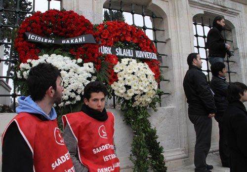 Erbakan'ın naaşı İstanbul'da - Resim 41