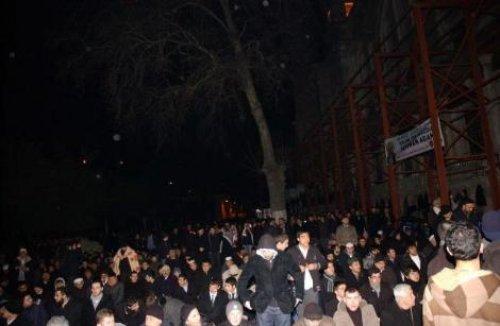 Fatih Camii'nde Erbakan'ın cenazesine hazırlık - Resim 2