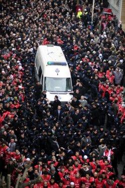 Erbakan'ın naaşı İstanbul'da - Resim 82