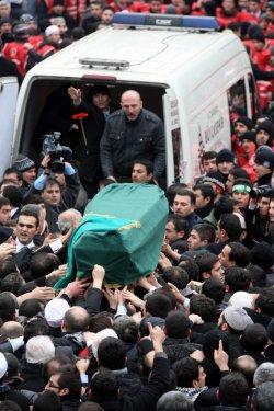 Erbakan'ın naaşı İstanbul'da - Resim 92