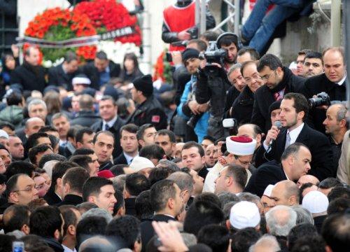 Erbakan'ın naaşı İstanbul'da - Resim 65