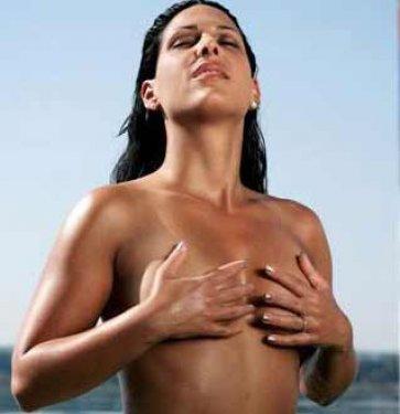 Carmen Schaefer'den çıplak pozlar