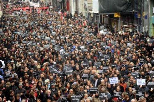 Gazetecilerin Ergenekon eylemi - Resim 7