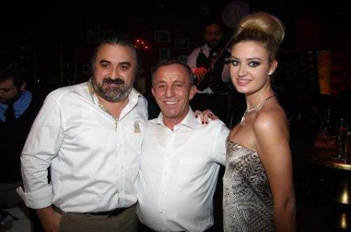 Ali Ağaoğlu'na süpriz doğumgünü partisi - Resim 10