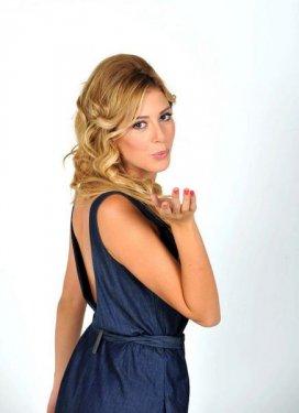 Genç oyuncu Sinem Kobal - Resim 23