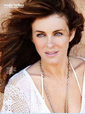 Elizabeth Hurley - Resim 4