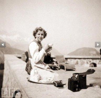 Hitler’in eşi Eva Braun'un görülmemiş fotoğrafları  - Resim 26
