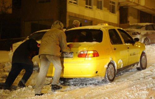 Ankara kar altında - Resim 15