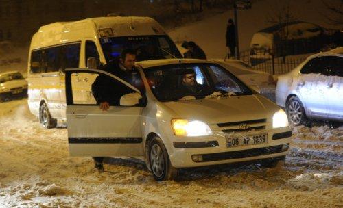 Ankara kar altında - Resim 13