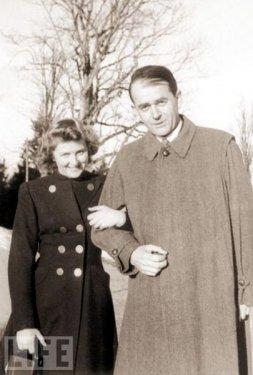 Hitler’in eşi Eva Braun'un görülmemiş fotoğrafları  - Resim 19