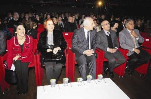 Nilüfer'le 12 düet 