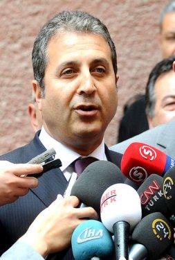 Kim hangi partiden aday