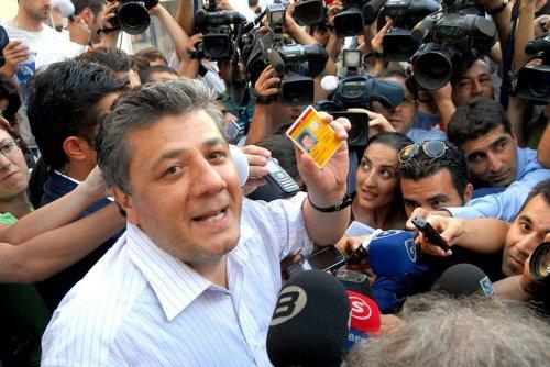 Kim hangi partiden aday