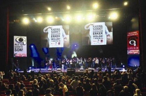 Nilüfer'le 12 düet 