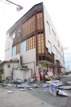 Japonya'da deprem anı - Resim 85