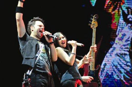 Nilüfer'le 12 düet 