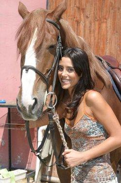 Cansu Dere'nin en özel fotoğrafları