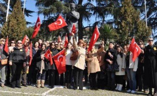 Asker eşlerinin Gölcük eylemi - Resim 11