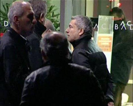 İbrahim Tatlıses'in kadınları hastanede buluştu - Resim 15