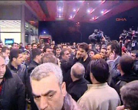 İbrahim Tatlıses'in kadınları hastanede buluştu - Resim 22