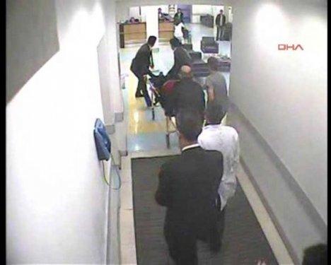 İbrahim Tatlıses'in hastaneye getiriliş görüntüleri - Resim 9