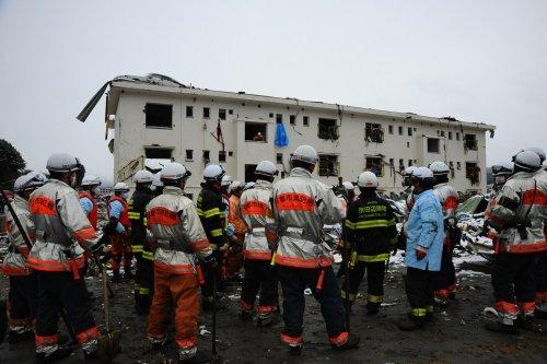 Japonya depreminden arda kalanlar - Resim 36
