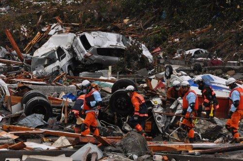 Japonya depreminden arda kalanlar - Resim 25
