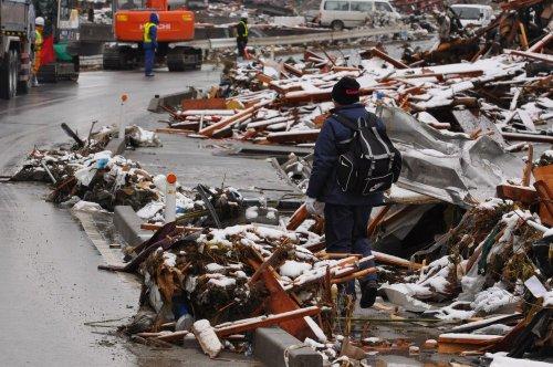 Japonya depreminden arda kalanlar - Resim 8