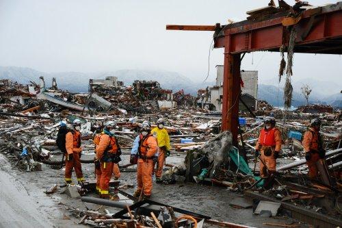 Japonya depreminden arda kalanlar - Resim 32