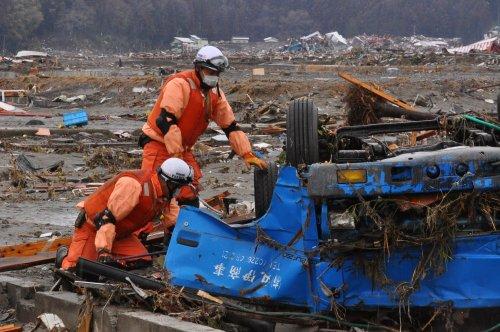 Japonya depreminden arda kalanlar - Resim 26