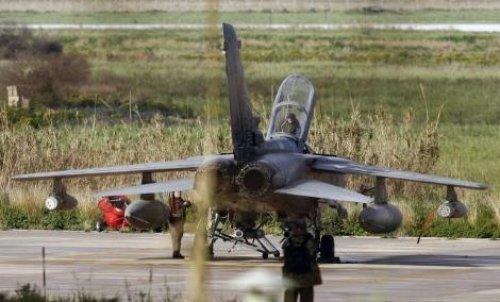 Kaddafi'yi vurmak için hazırlıklar tamam - Resim 5