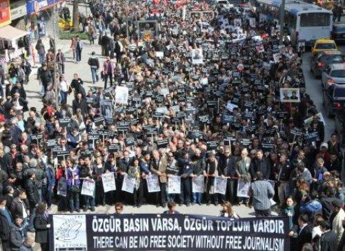 Gazeteciler Ankara'da eylemde - Resim 11