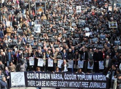 Gazeteciler Ankara'da eylemde - Resim 8