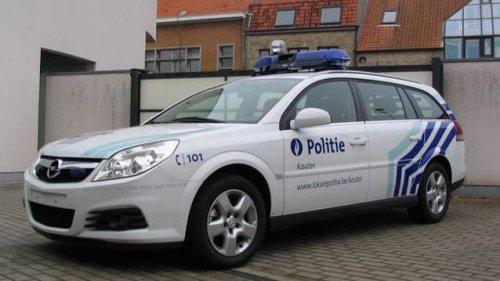 Dünya'dan polis araçları - Resim 30