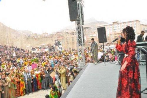 Kazlıçeşme'de Nevruz kutlamaları - Resim 15