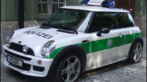 Dünya'dan polis araçları - Resim 5