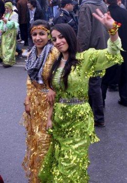 Kazlıçeşme'de Nevruz kutlamaları - Resim 7