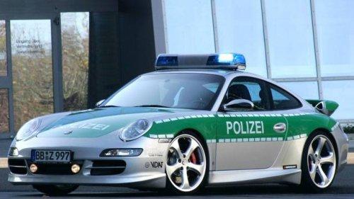 Dünya'dan polis araçları - Resim 8