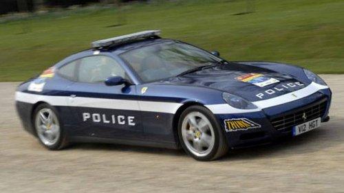 Dünya'dan polis araçları - Resim 53