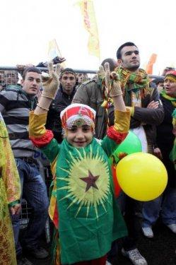 Kazlıçeşme'de Nevruz kutlamaları - Resim 6