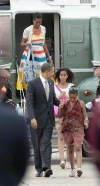 Libya bombalanıyor Obama tatilde - Resim 11