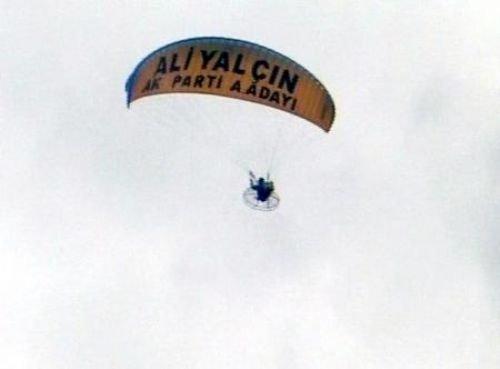 AKP'li aday adayının paraşütlü tanıtımı - Resim 4