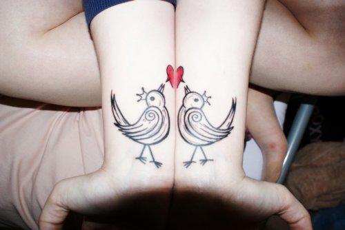 Meraklısına fikir veren dövmeler