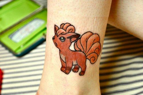 Meraklısına fikir veren dövmeler