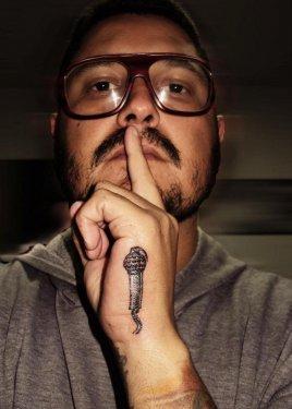 Meraklısına fikir veren dövmeler