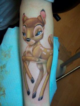 Meraklısına fikir veren dövmeler