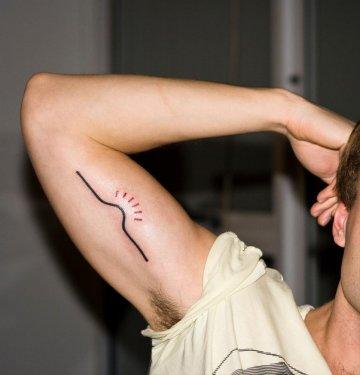 Meraklısına fikir veren dövmeler